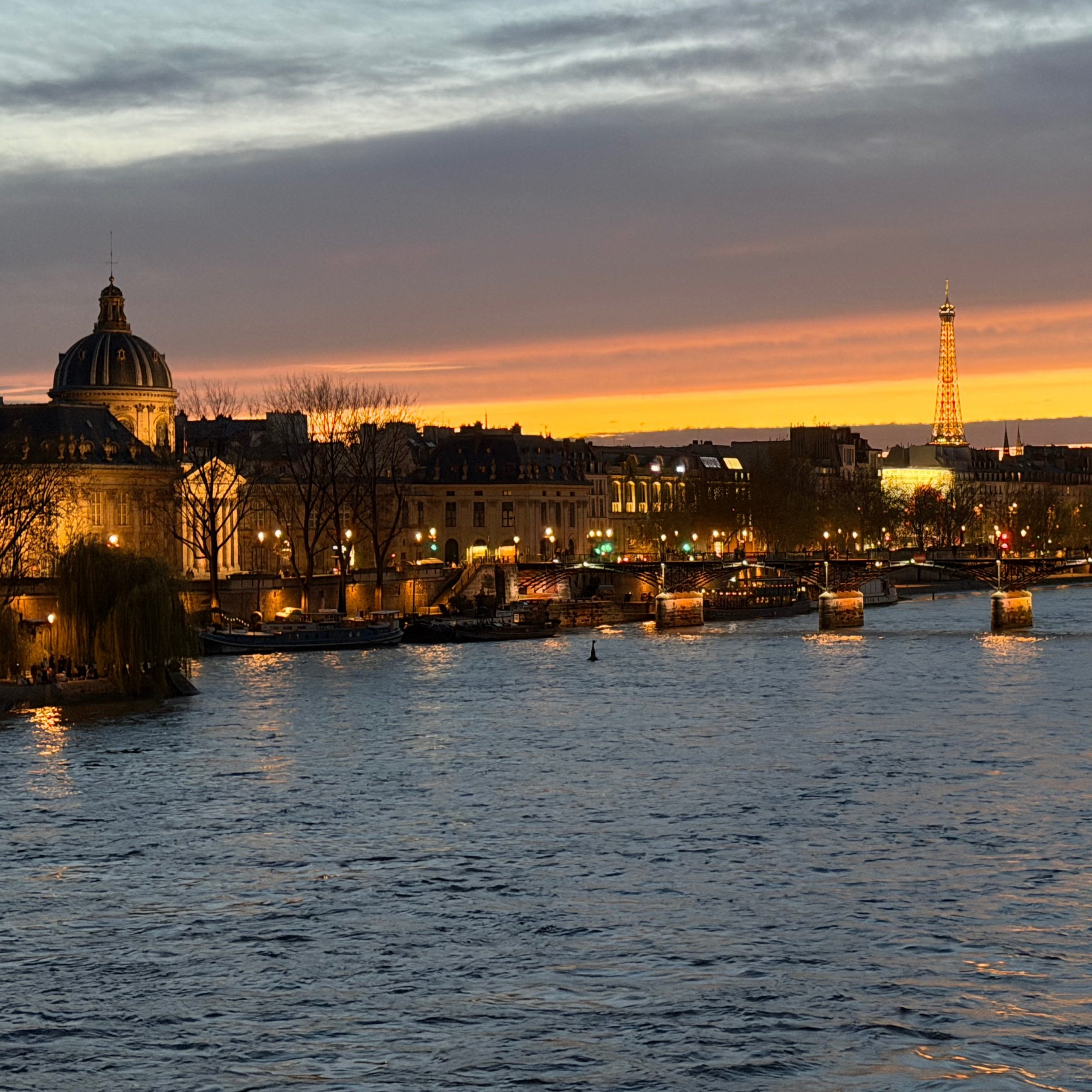 Paris. Encore une fois.