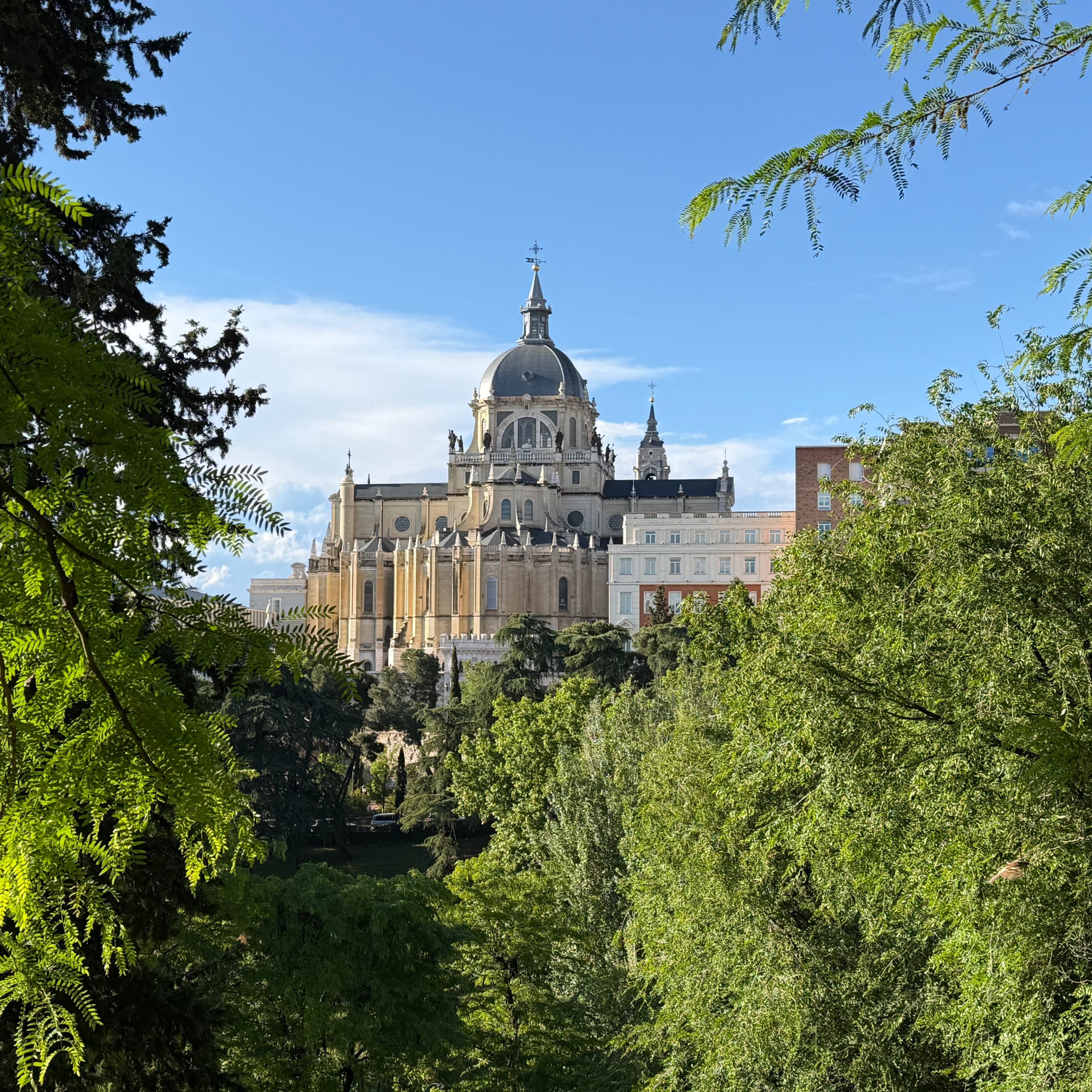 Catedral de Santa María la Real de la Almudena.