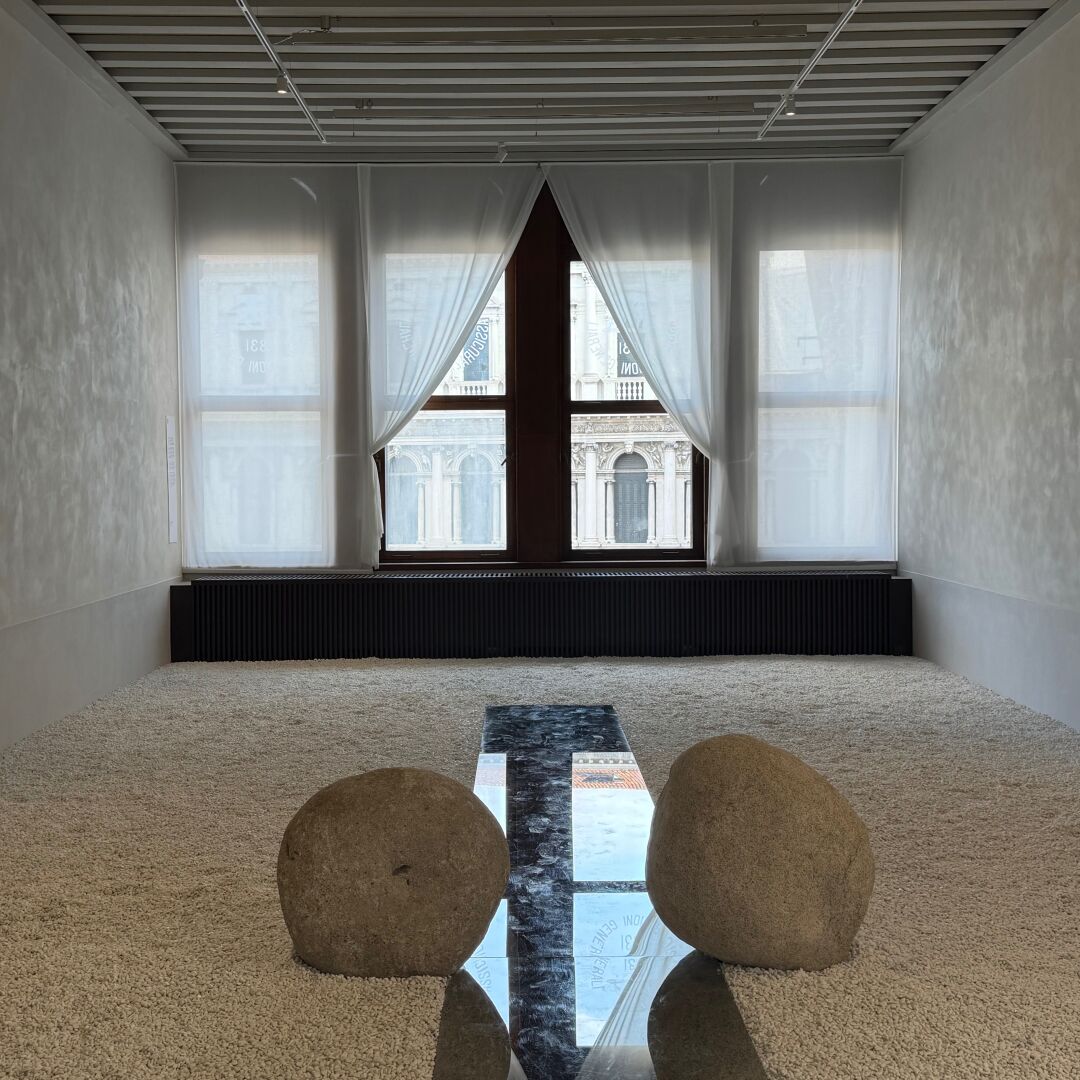 Relativ – Infinity. Lee Ufan.

#venicebienniale
